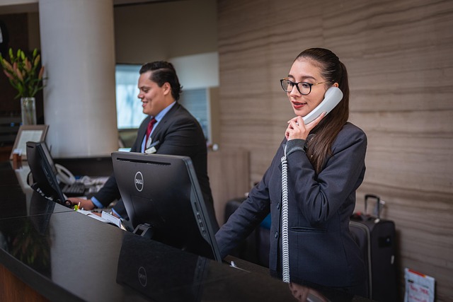 Enhancing Customer Service: Exploring Least Active Routing in Messaging Channels